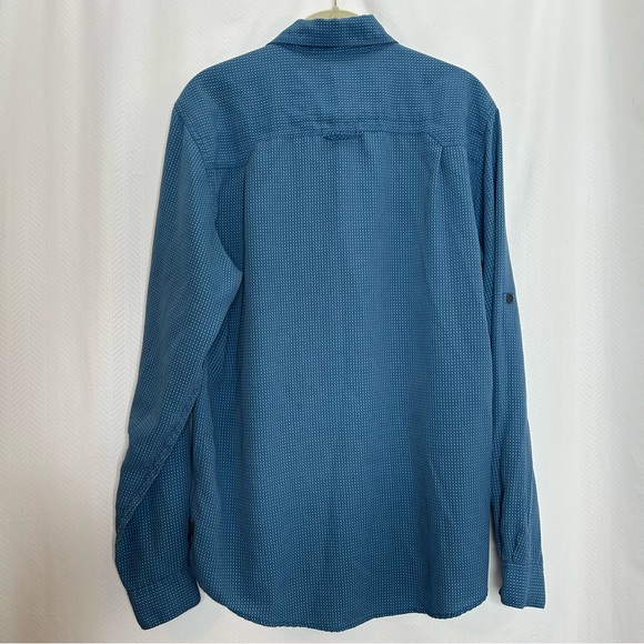 Royal Robbins men’s blue button up shirt long sleeves - Picture 6 of 6